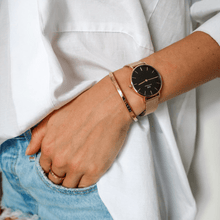Load image into Gallery viewer, Daniel Wellington Petite 36 Evergold Gold & Black Watch
