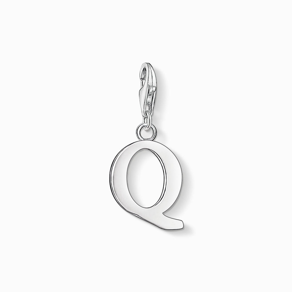 Charm Pendant "Letter Q"