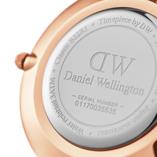 Load image into Gallery viewer, Daniel Wellington PETITE 28 BONDI RG BLACK