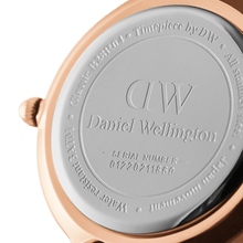 Load image into Gallery viewer, Daniel Wellington 3A PETITE 28 SUFFOLK RG WHITE