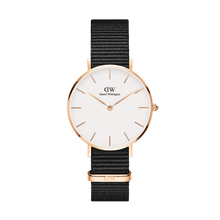 Load image into Gallery viewer, PETITE 32 CORNWALL RG WHITE