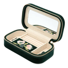 Load image into Gallery viewer, Wolf Zoe Travel Zip Case Forest Green