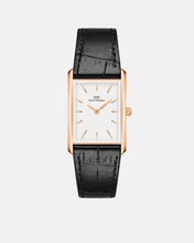 Load image into Gallery viewer, Daniel Wellington Bound 35x24 Black Croc Leather RG White Watch