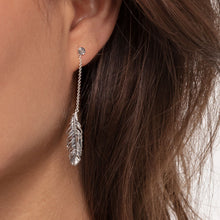 Load image into Gallery viewer, Thomas Sabo Earrings Feather