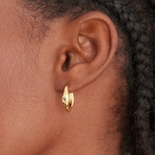 Load image into Gallery viewer, Ania Haie Gold Wave Huggie Hoop Earrings
