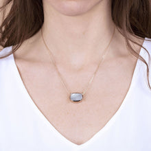 Load image into Gallery viewer, Bronzallure Queen Necklace