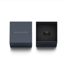 Load image into Gallery viewer, Daniel Wellington Classic Ring Black
