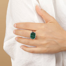 Load image into Gallery viewer, Bronzallure Queen Ring